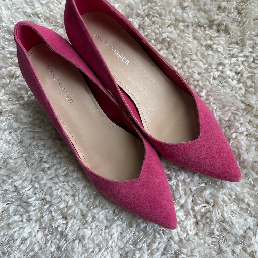 Marc Fisher Suede Heels - Picture 2 of 6